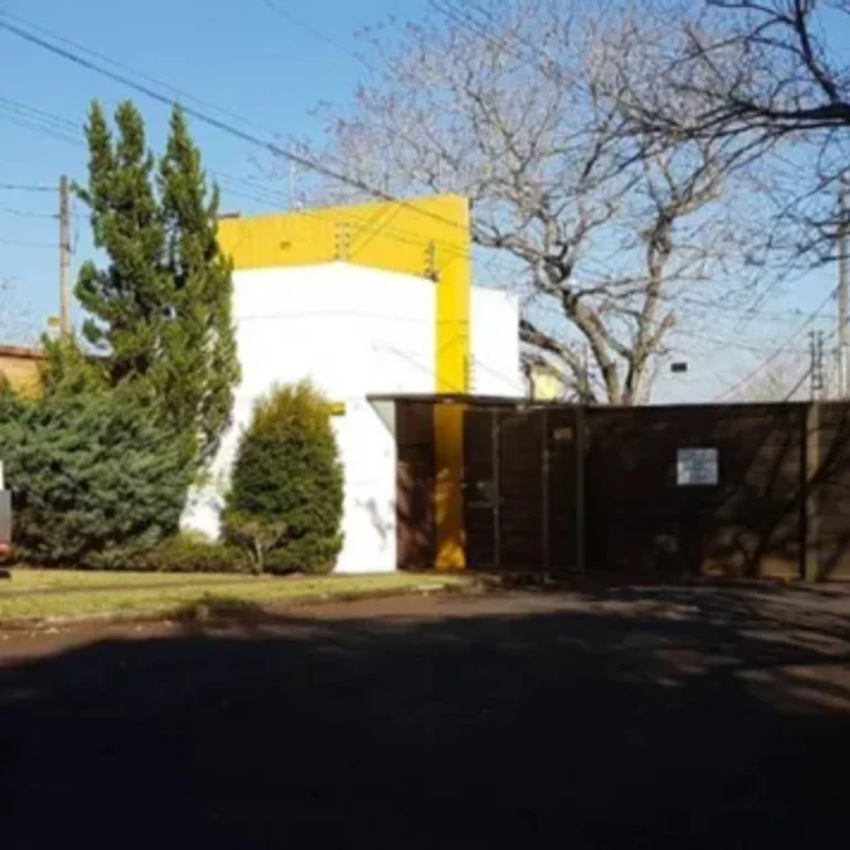 Instagram post from hebromleilao. This post is in position 1.