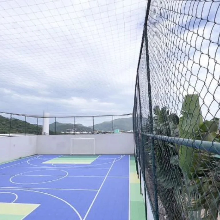 Instagram post from hebromleilao. This post is in position 3.