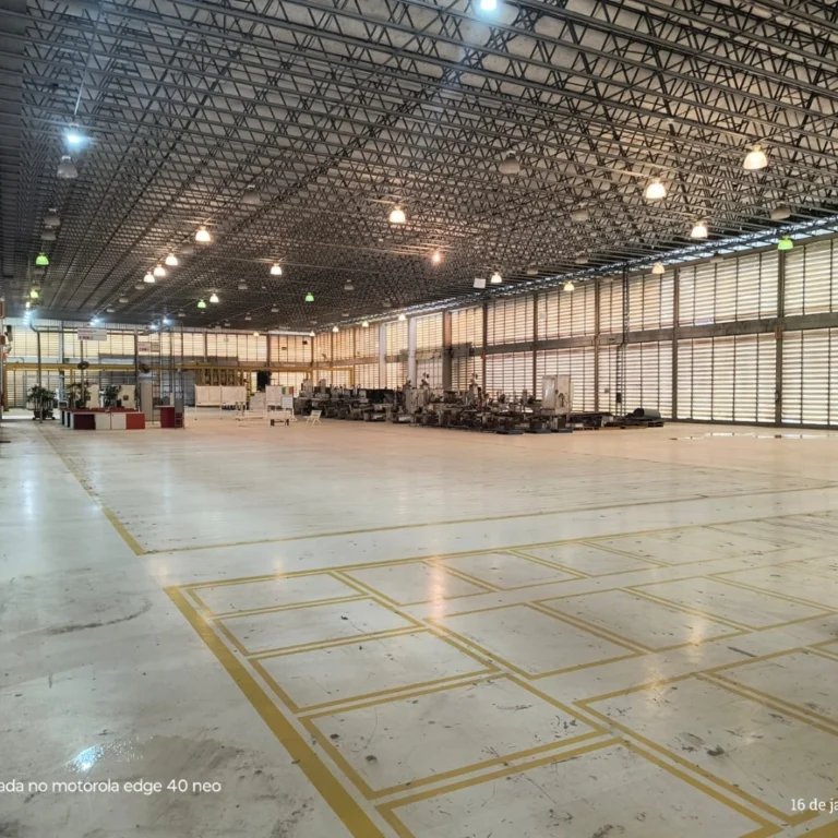 Instagram post from hebromleilao. This post is in position 2.